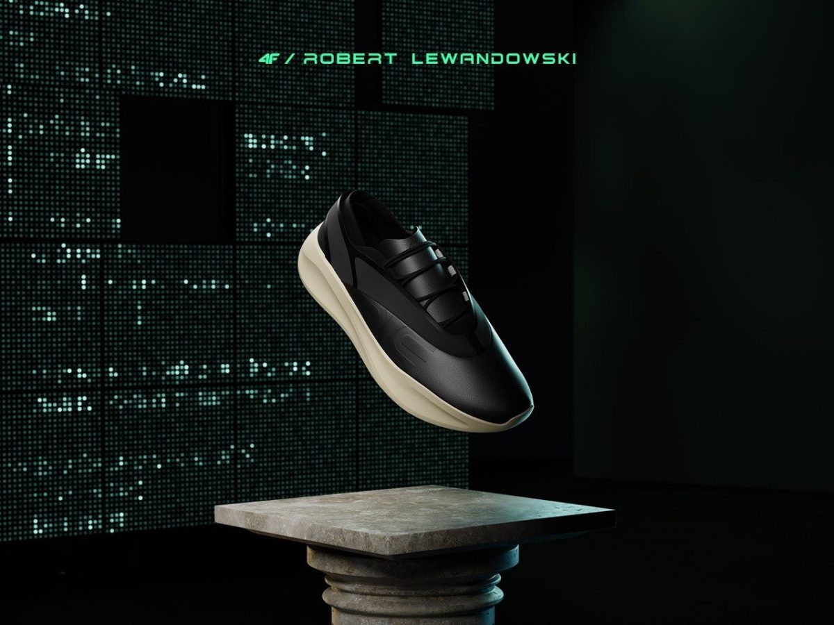 Pierwszy model butów Roberta Lewandowskiego z odręcznym autografem mistrza